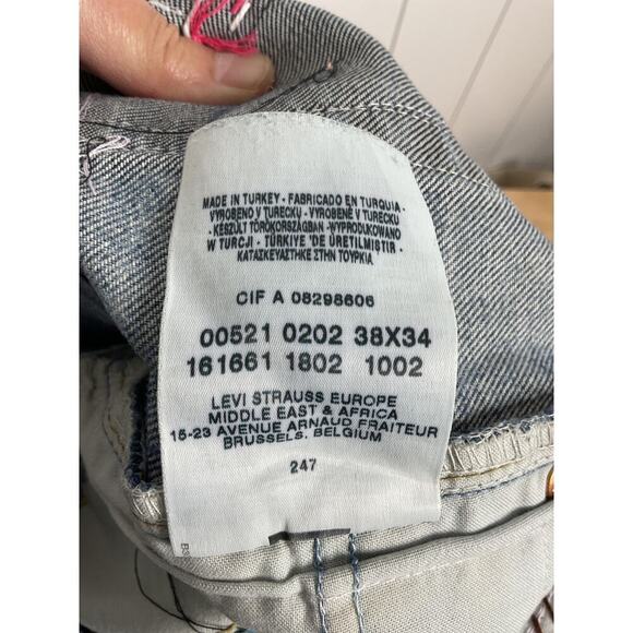 Levi's Custom Patchwork Floral 521 Zip Fly Closure Raw Hem Size 32 - Picture 10 of 10